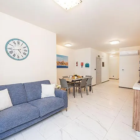 Atlantis Appartement *